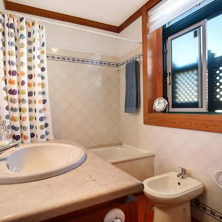 A Casa Da Concha Apartment *